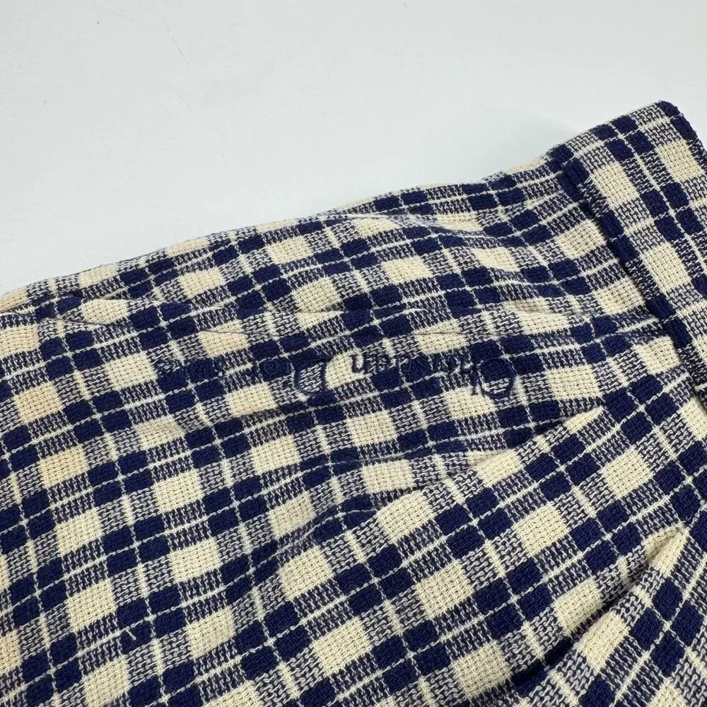 Christian Dior Sports Vintage Navy Cream Plaid High-Waisted Wool Shorts Size 6 - Picture 4 of 10